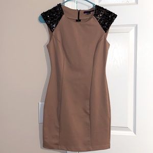 Black and Tan Forever21 Dress size Small really elegant.